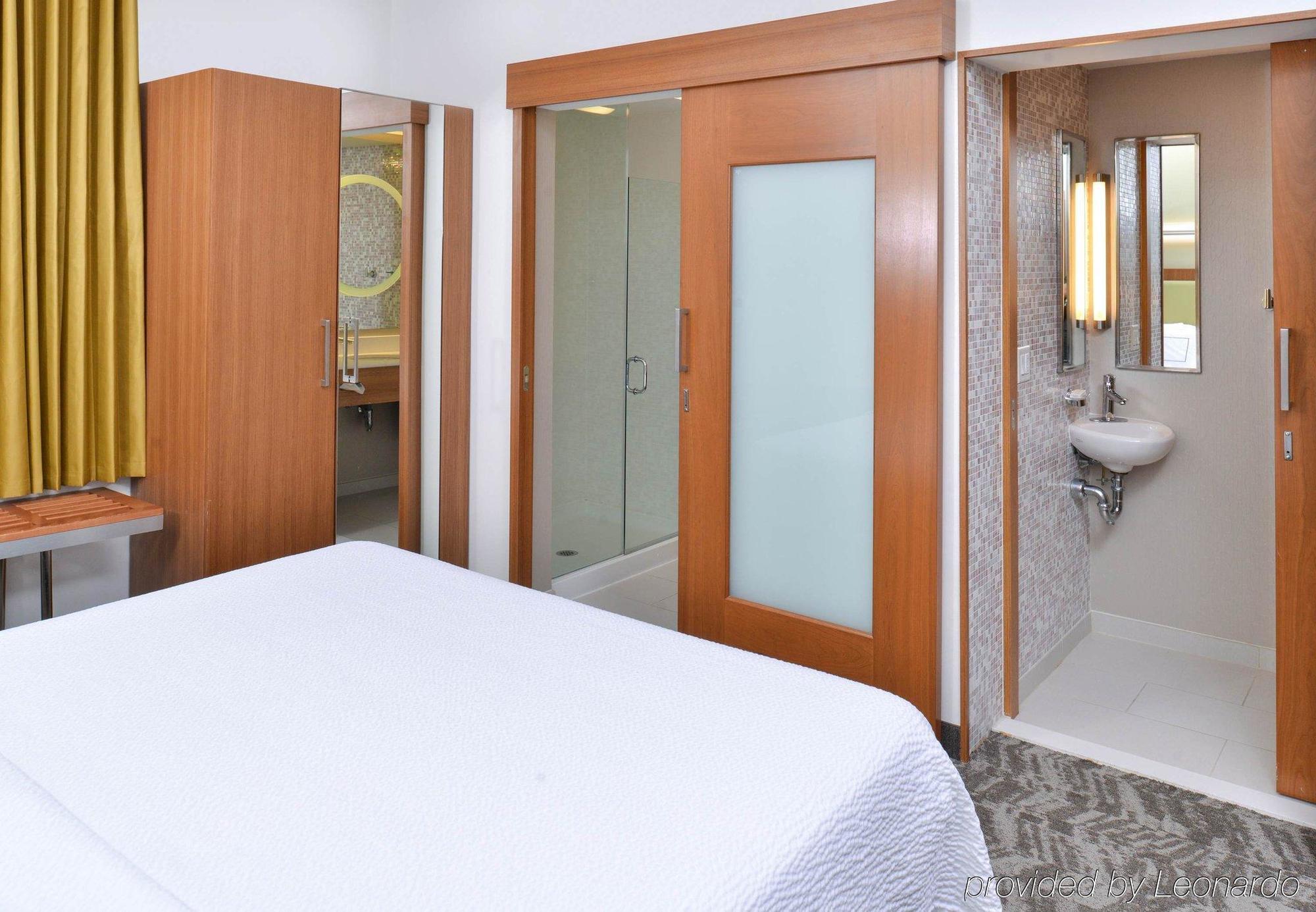 สปริงฮิลล์ สวีท ดีทรอยต์ เมโทร แอร์พอร์ต โรมูลุส Hotel รอมิวลัส ภายนอก รูปภาพ